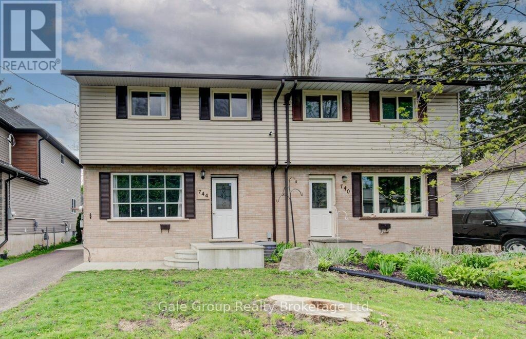 Property Photo:  744 Nelson Street  ON N4S 4J1 