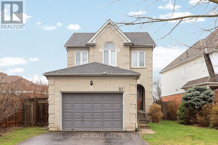 Property Photo:  27 Foundry Lane  ON L1P 1M5 