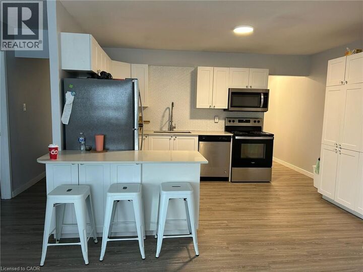 Property Photo:  91 Westmount Road 3  ON N2L 5G5 