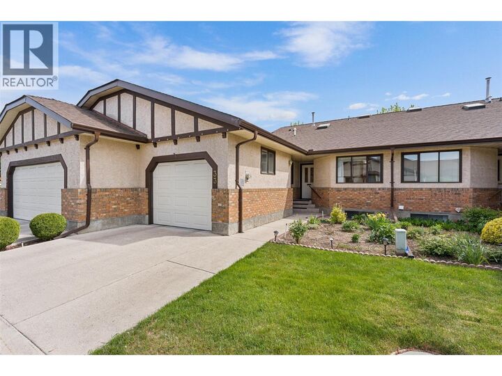 Property Photo: 2200 Gordon Drive 33 BC V1Y 8T7