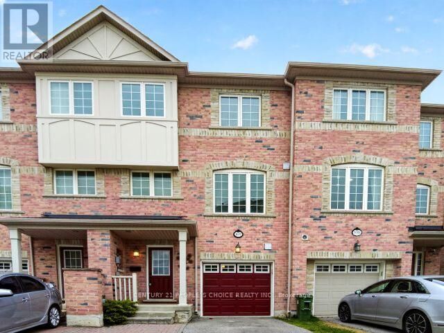 Property Photo: 107 National Street ON M1M 0A3