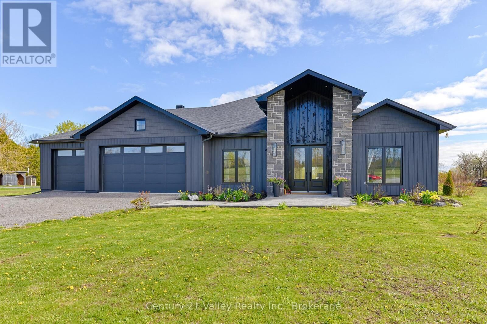 Property Photo: 1174 Burnstown Road ON K0A 3L0