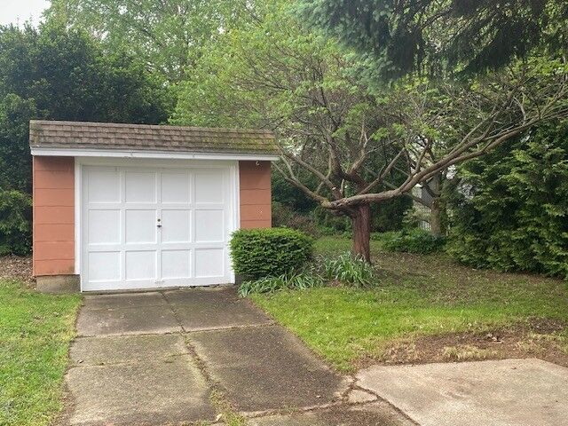 Property Photo: 443 E 33rd Street PA 16504