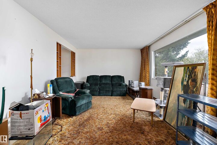 Property Photo:  13812 63 Street NW  AB T5A 1R3 