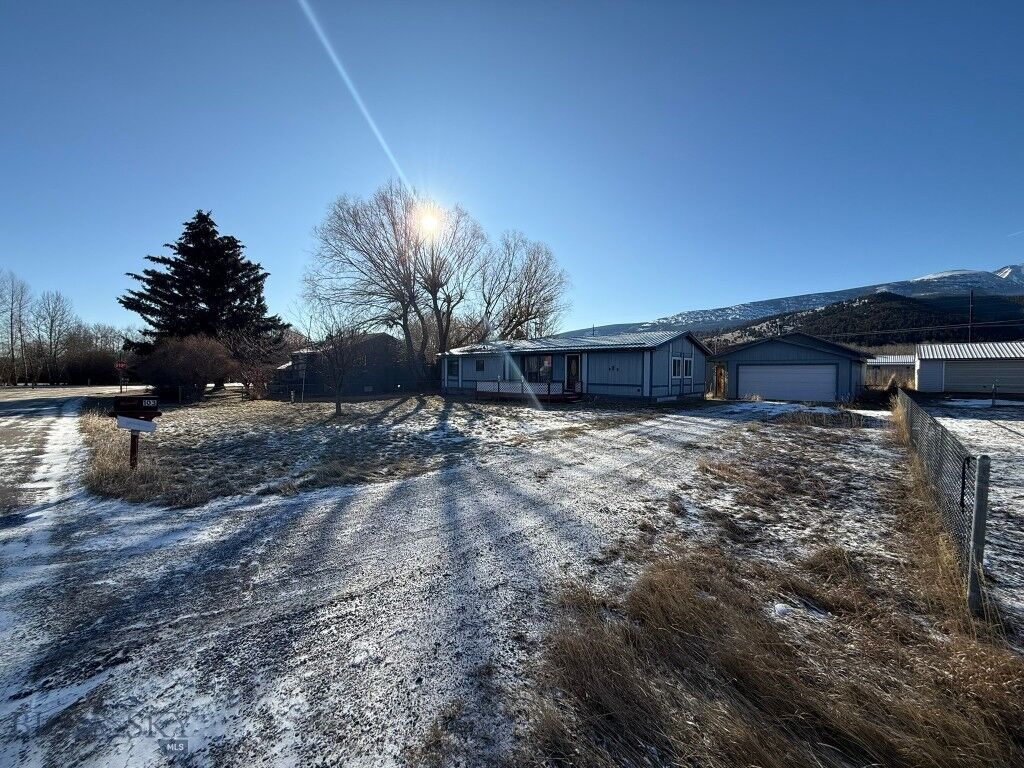 Property Photo: 103 Howe Street MT 59711