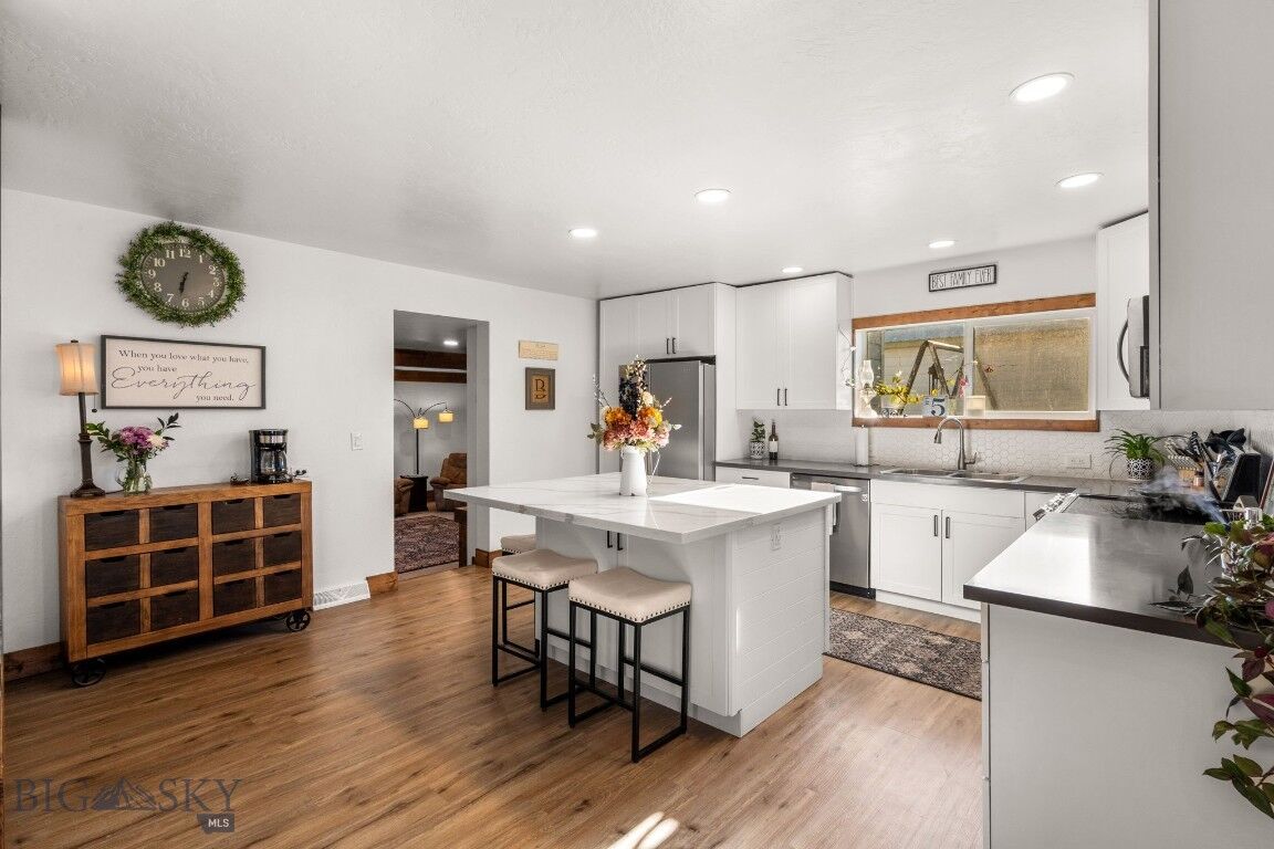 Property Photo:  91 E Allison Avenue  MT 59714 