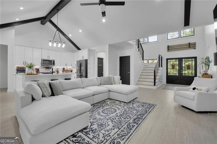 Property Photo: 821 Mile Branch Road GA 30114