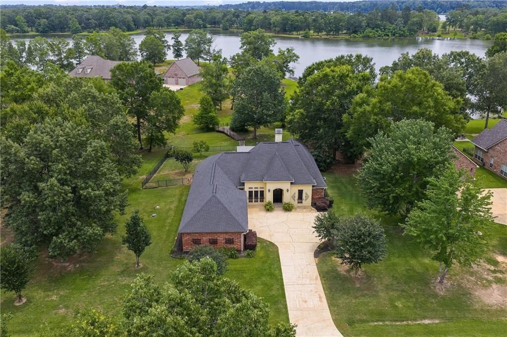 Property Photo: 125 Fox Run Drive LA 71457