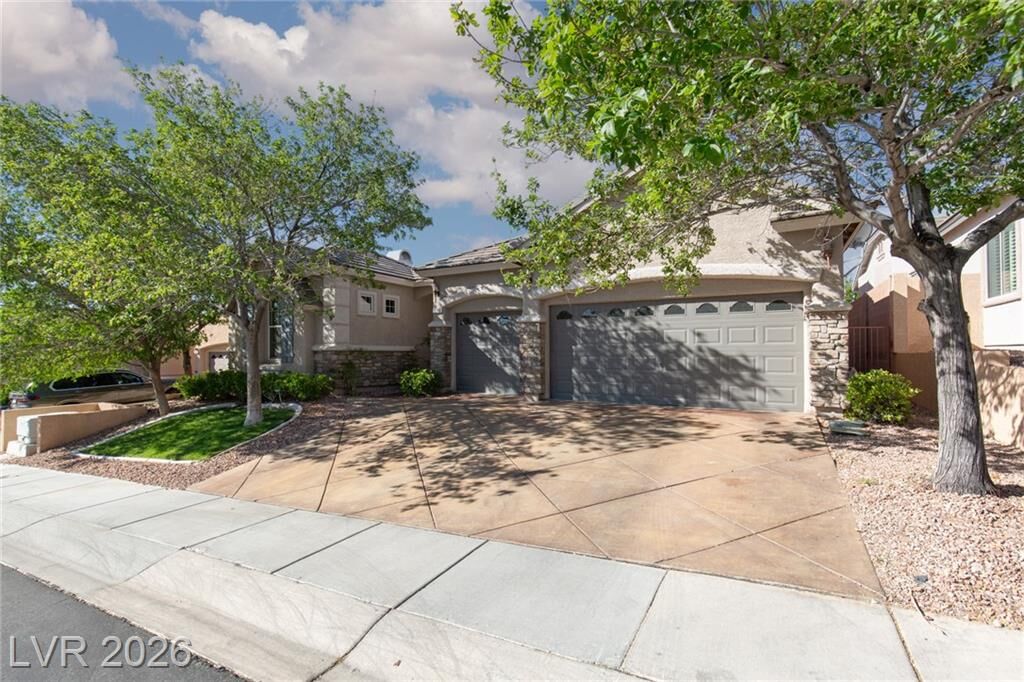 Property Photo: 11749 Stonewall Springs Avenue NV 89138