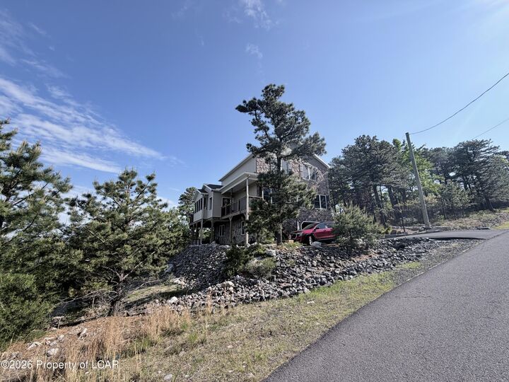 Property Photo:  532 Buck Mountain Boulevard  PA 18202 
