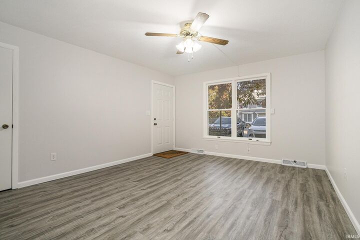 Property Photo:  1601 S 16th Street 11  IN 46526 
