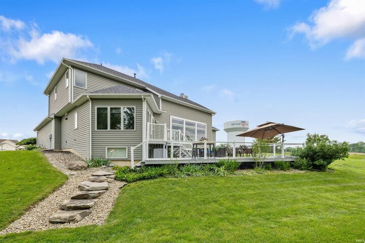 Property Photo:  7727 Boxwood Court  IN 46835-9190 
