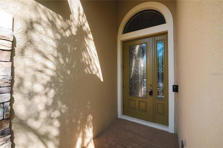 Property Photo:  20329 Hertiage Point  FL 33647 