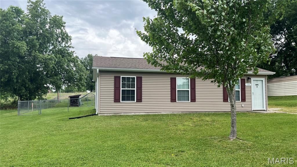 Property Photo:  180 Linden Drive  MO 63755 
