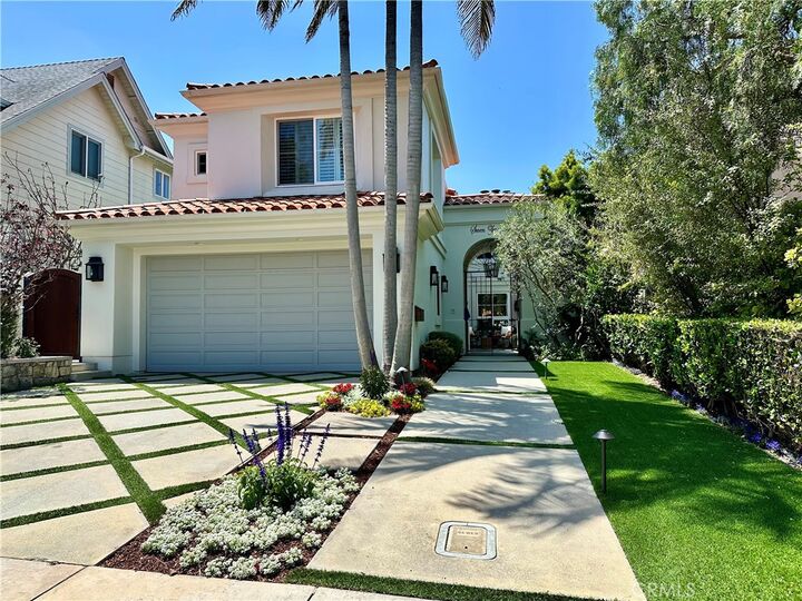 Property Photo:  706 Avenue B  CA 90277 