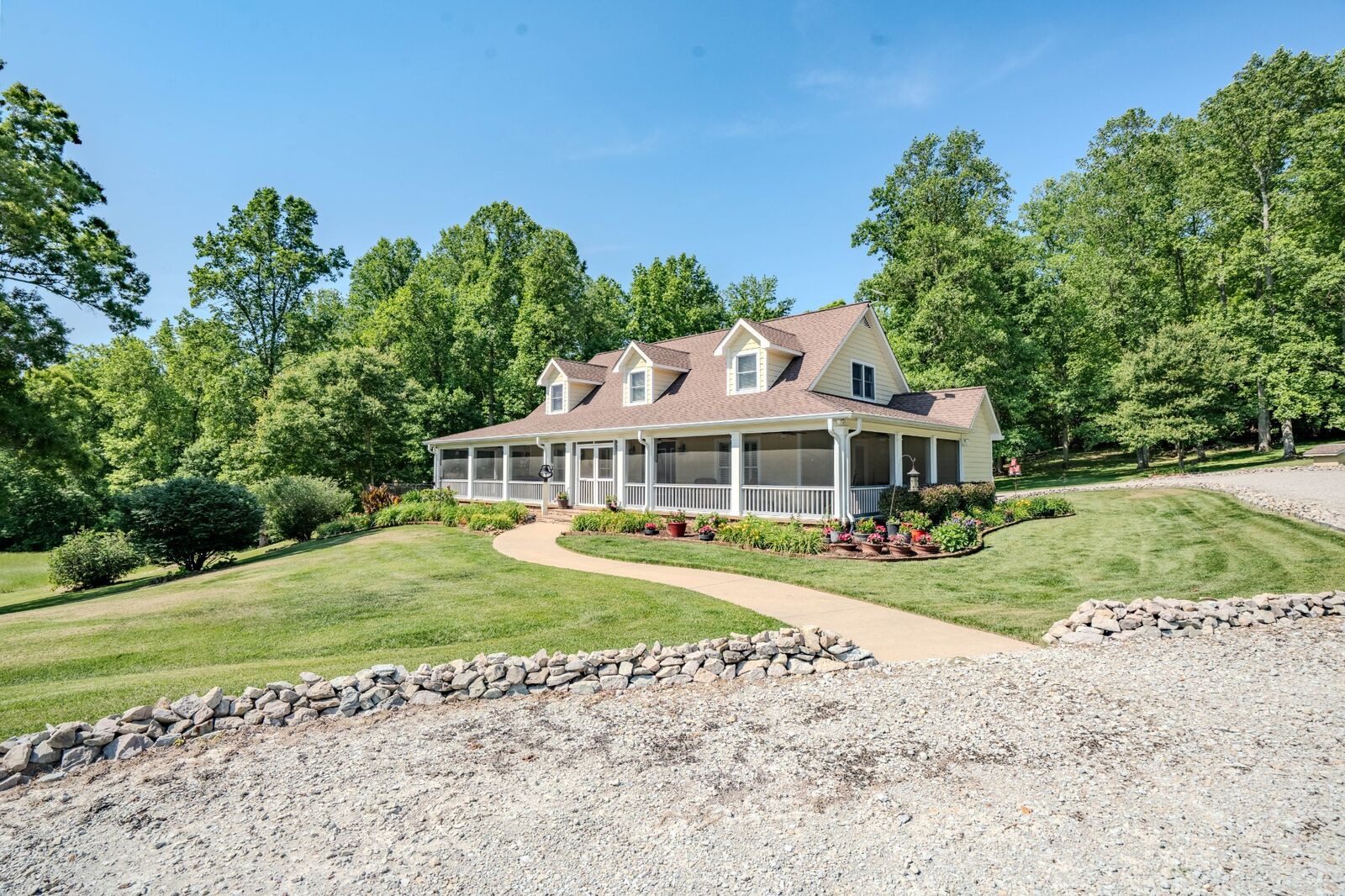 Property Photo:  199 Liles Ln  TN 38471 