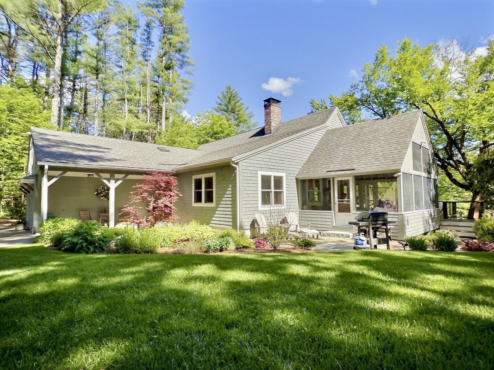 Property Photo:  14 Fox Run Road  NH 03287 