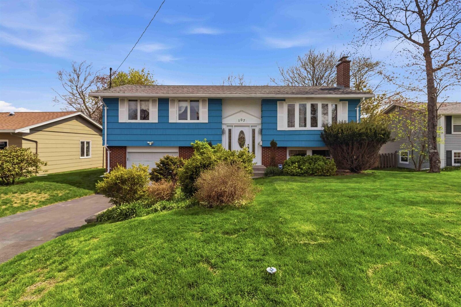 Property Photo: 107 Flamingo Drive NS B3M 1T2