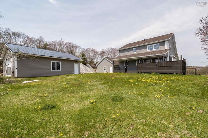 24 Kelly Drive — photo 1