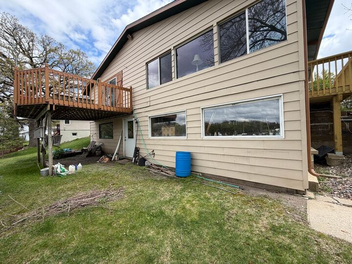 Property Photo:  1821 Brookside Circle  MN 56007 