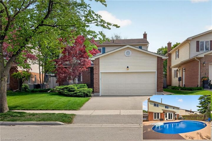 Property Photo:  108 Old Forest Crescent  ON N2N 2A3 