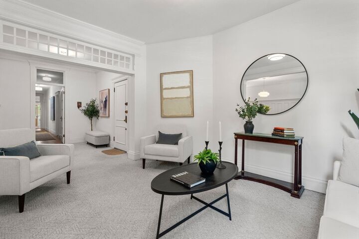Property Photo:  61 Longwood Ave 1  MA 02446 