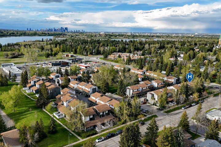 Property Photo:  2520 Palliser Drive SW 307  AB T2V 4S9 