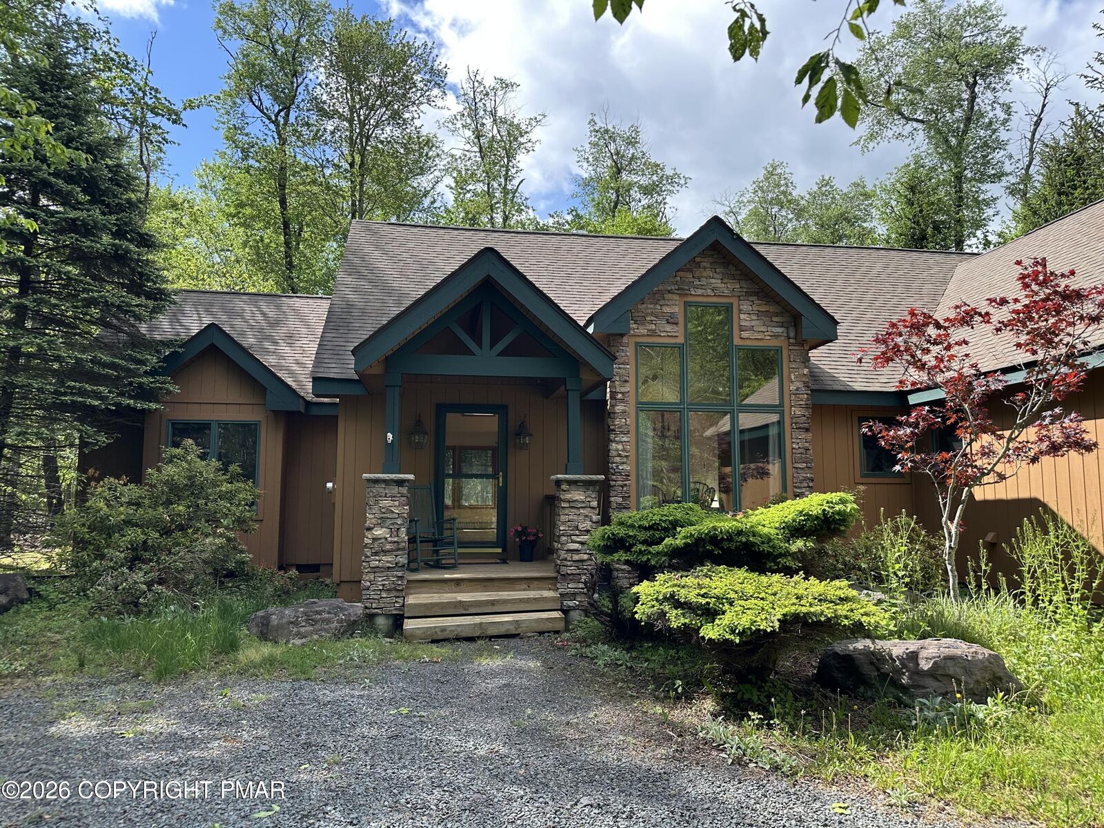 Property Photo:  4111 Old Creek Path  PA 18350 