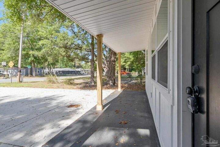 Property Photo:  6492 Gaynell Ave  FL 32570 