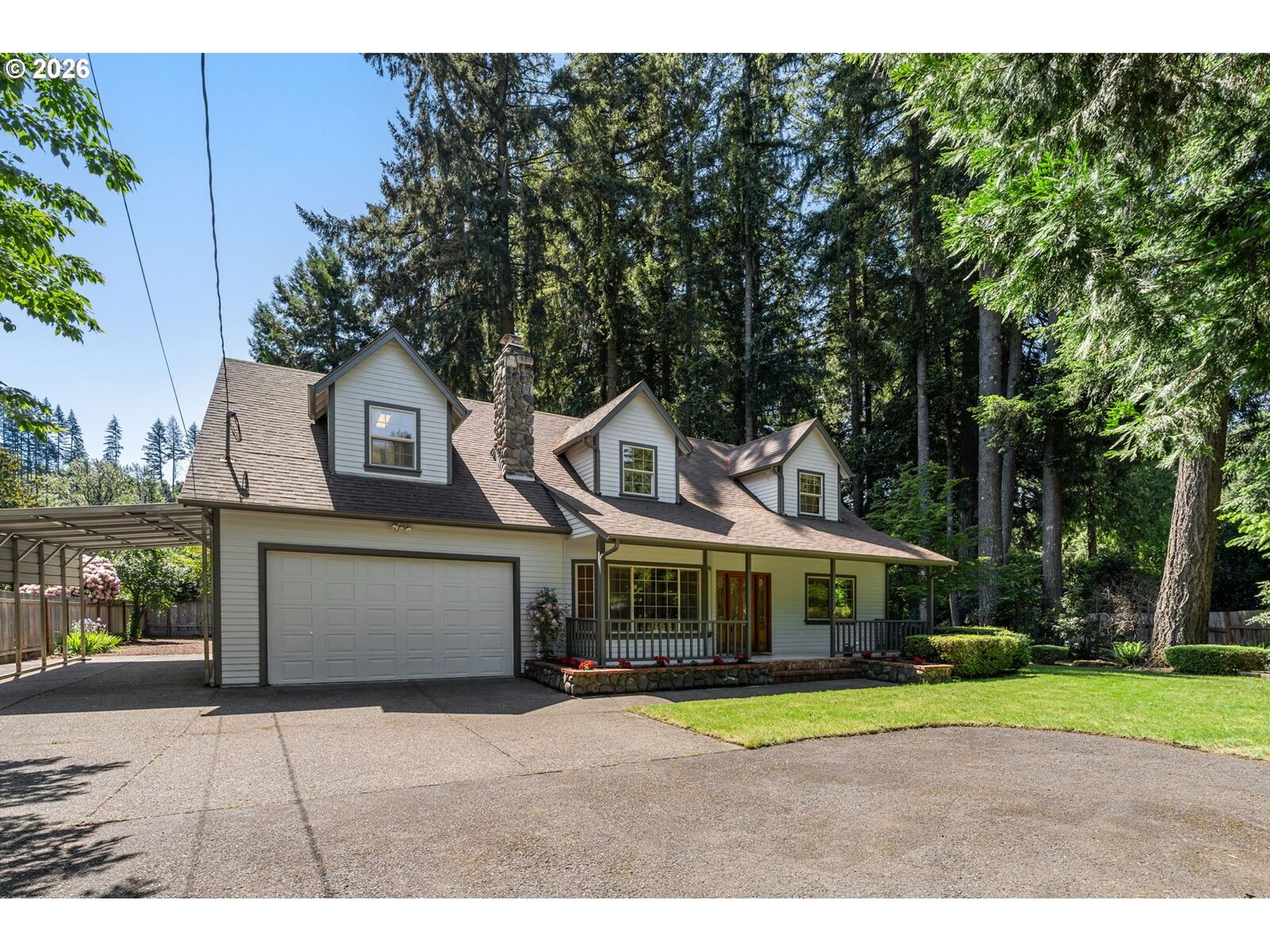 Property Photo:  45060 McKenzie Hwy  OR 97489 