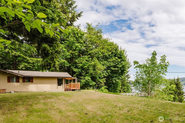 Property Photo:  21 NE Alta Vista Drive  WA 98528 
