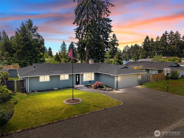Property Photo: 6813 5th Way SE WA 98503
