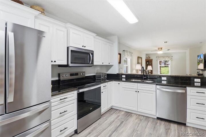 Property Photo: 1912 N Havershall Point FL 34429