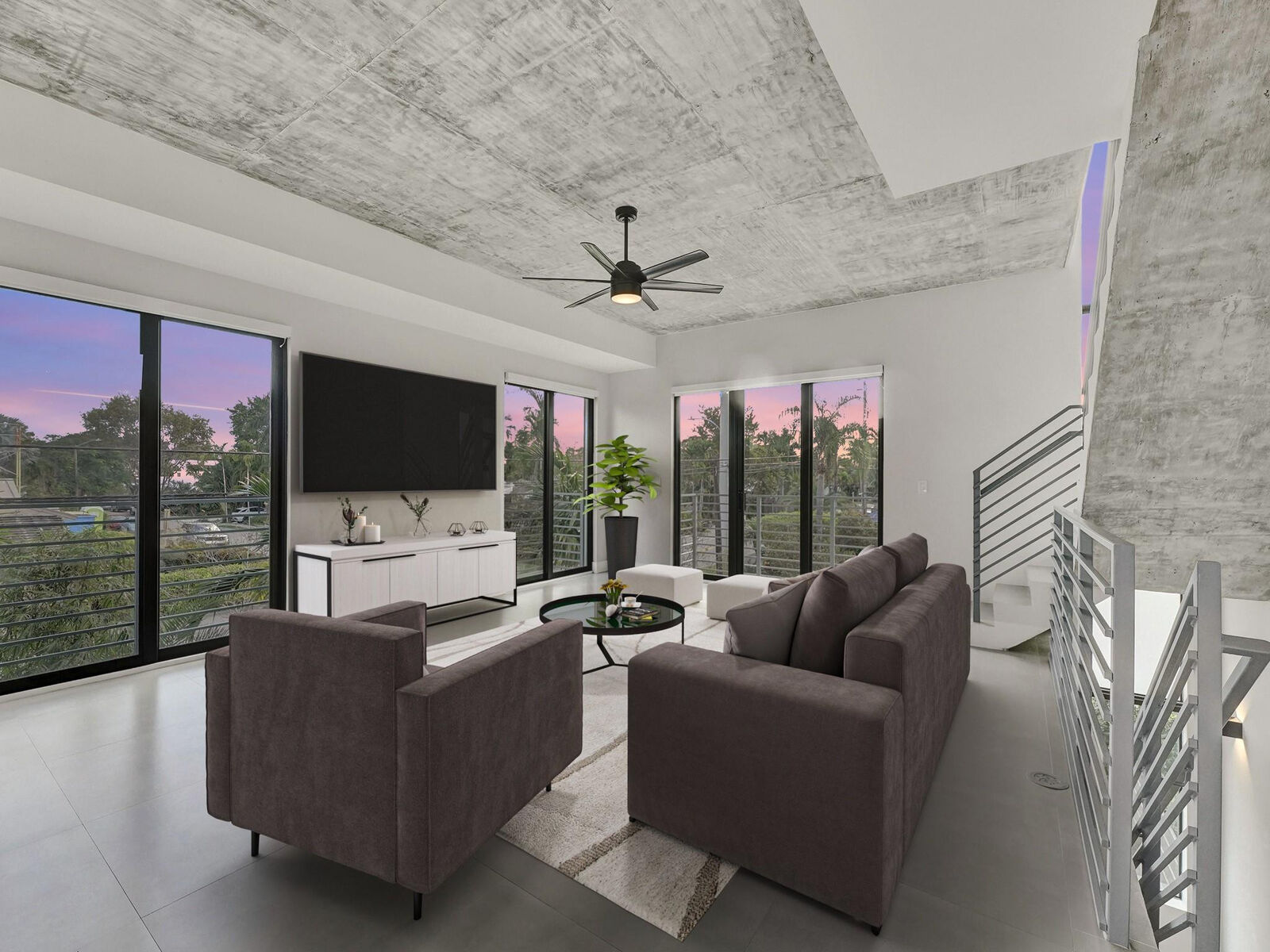 Property Photo: 924 NE 4th Street FL 33301