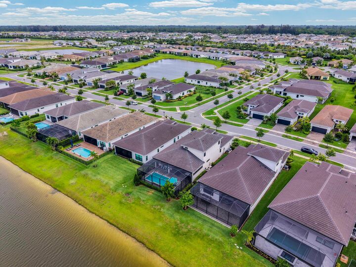 Property Photo:  15829 Key Biscayne  FL 33470 