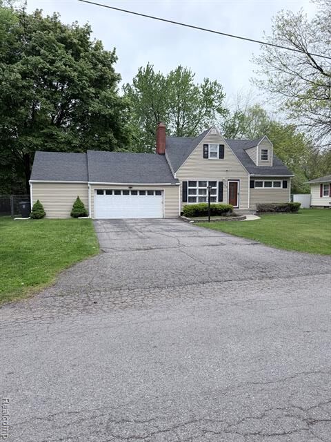 Property Photo:  701 Algonquin Avenue  MI 48507 