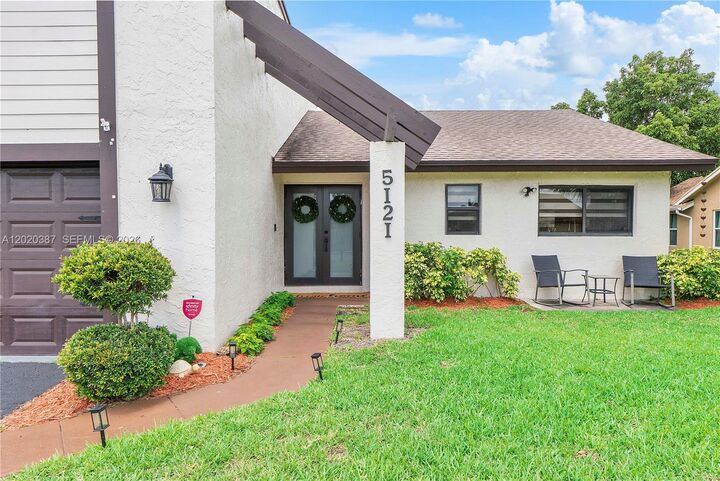 Property Photo: 5121 NW 87th Ave FL 33351