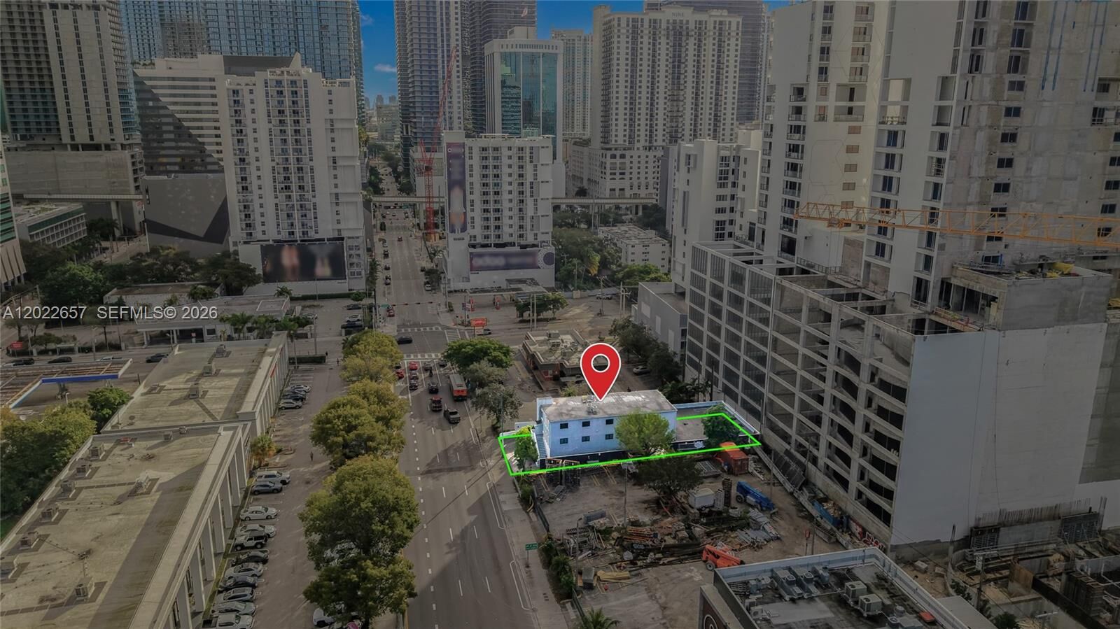 Property Photo:  232 SW 8th St  FL 33130 