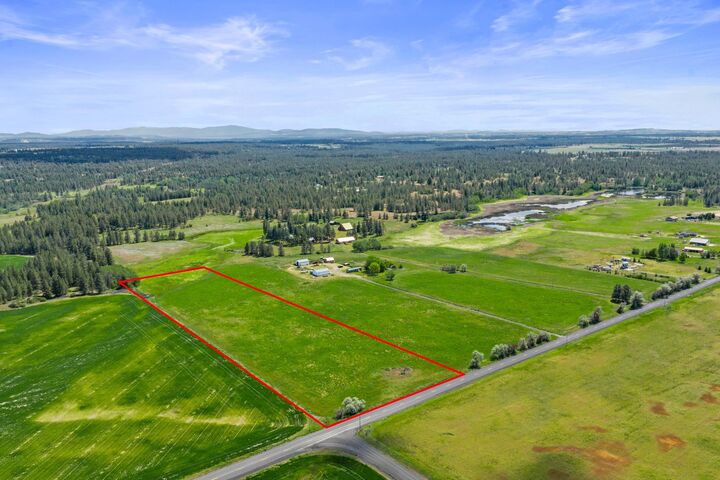 Property Photo:  132xx N Wood Rd  WA 99029 