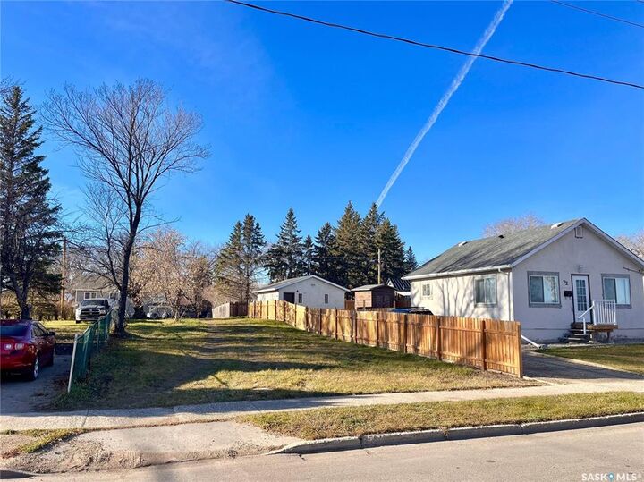 68 Victoria Avenue — photo 1