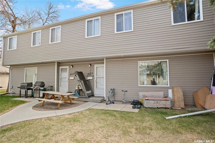 Property Photo: 4122 Castle Road SK S4S 6A4