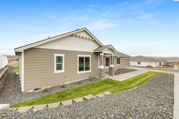 Property Photo:  6327 W 28th Ave  WA 99338 