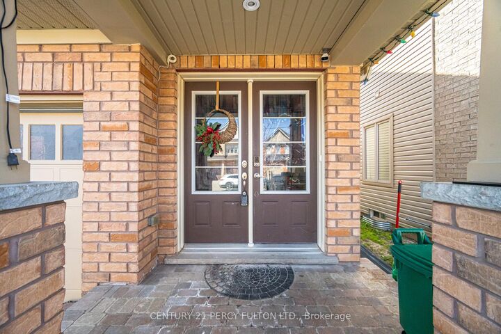 Property Photo: 191 Lady Angela Avenue ON L1H 7K4