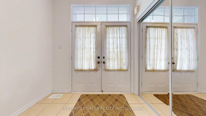 Property Photo: 7849 Hoptree Road ON L2H 0N3