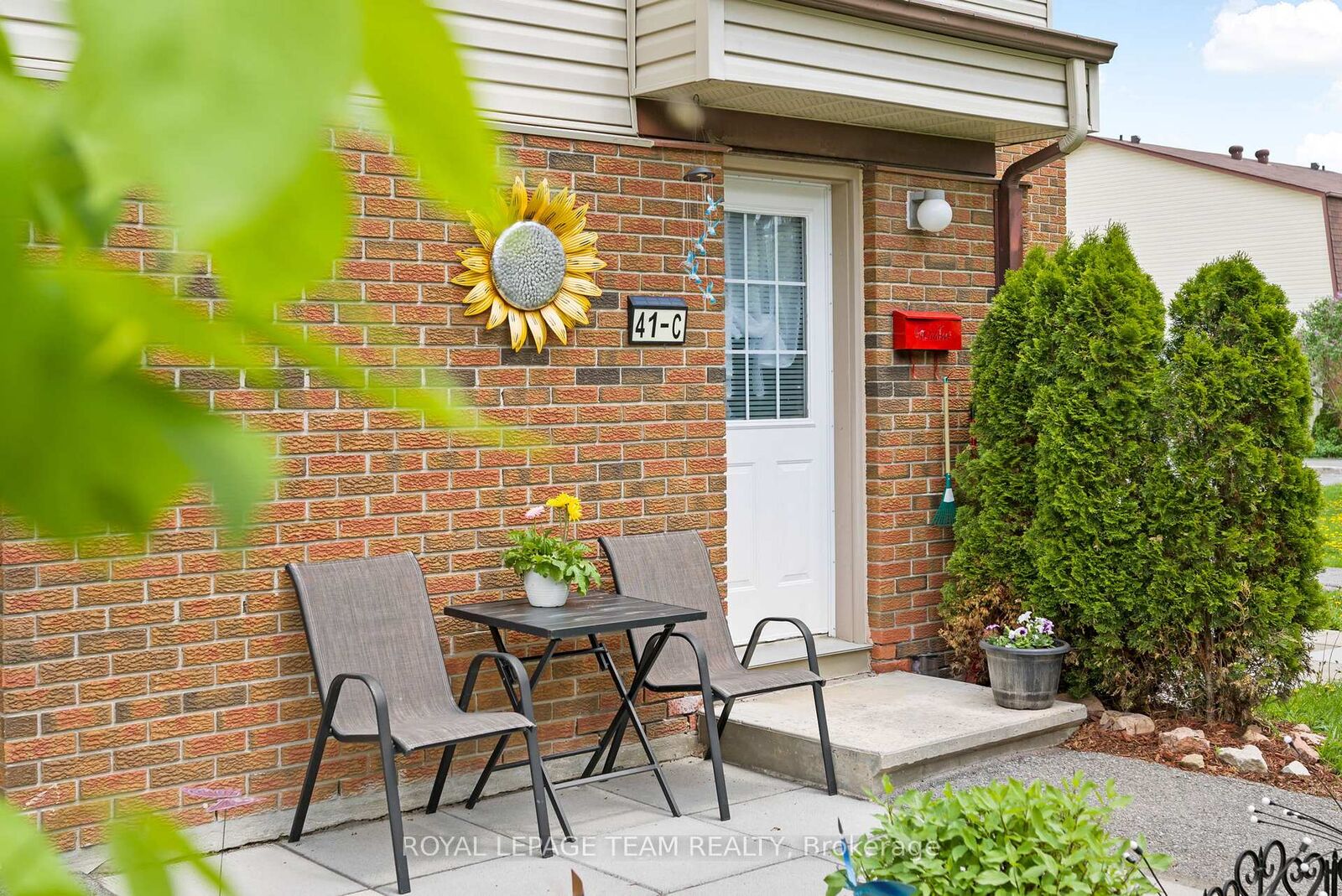 Property Photo:  41C Forester Crescent  ON K2H 8Y3 