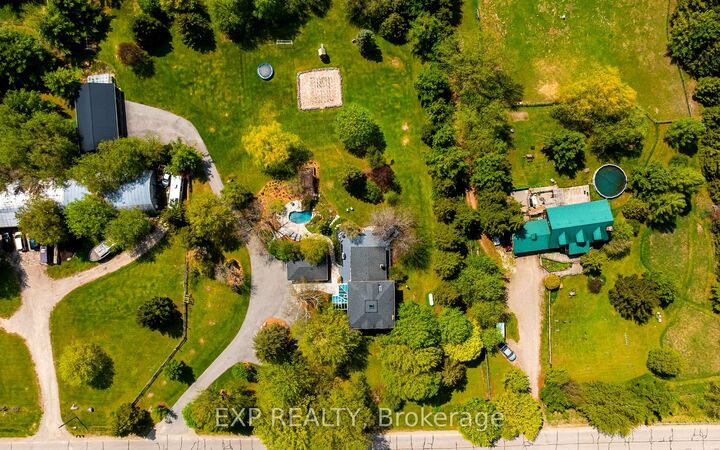 Property Photo: 753174 2nd Line Ehs N/A ON L9W 5W4