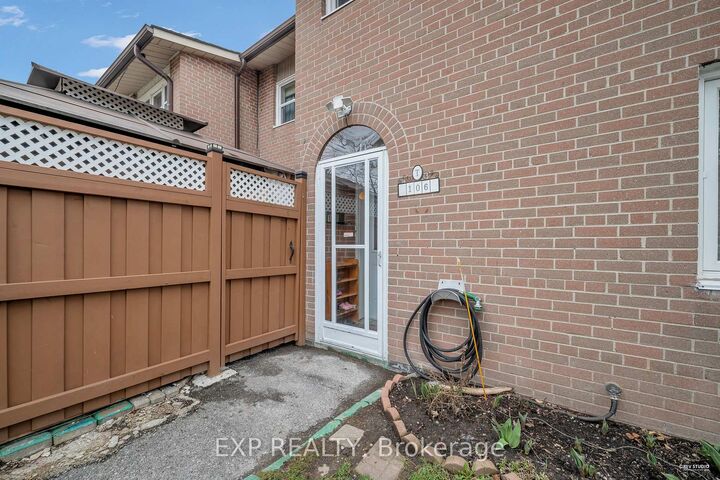 Property Photo:  16 London Green Court 106  ON M3N 1K2 