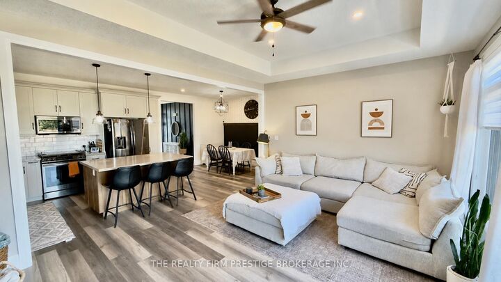 Property Photo: 213 Leitch Street ON N0L 1J0