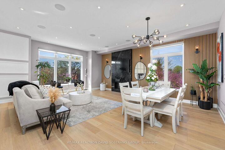 Property Photo:  34 Dresden Road  ON M3H 1W9 