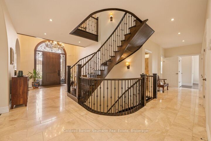 Property Photo:  51 Cox Court  ON N1G 0A5 